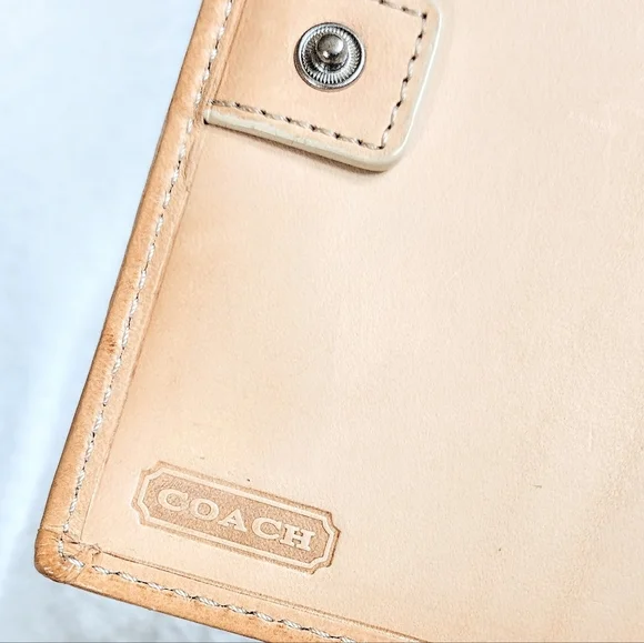 ๐ Vintage Y2K Coach Hampton Khaki Signature Stripe Compact Clutch Wallet - Picture 9 of 12